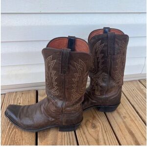 Men’s size 10 Lucchese boots